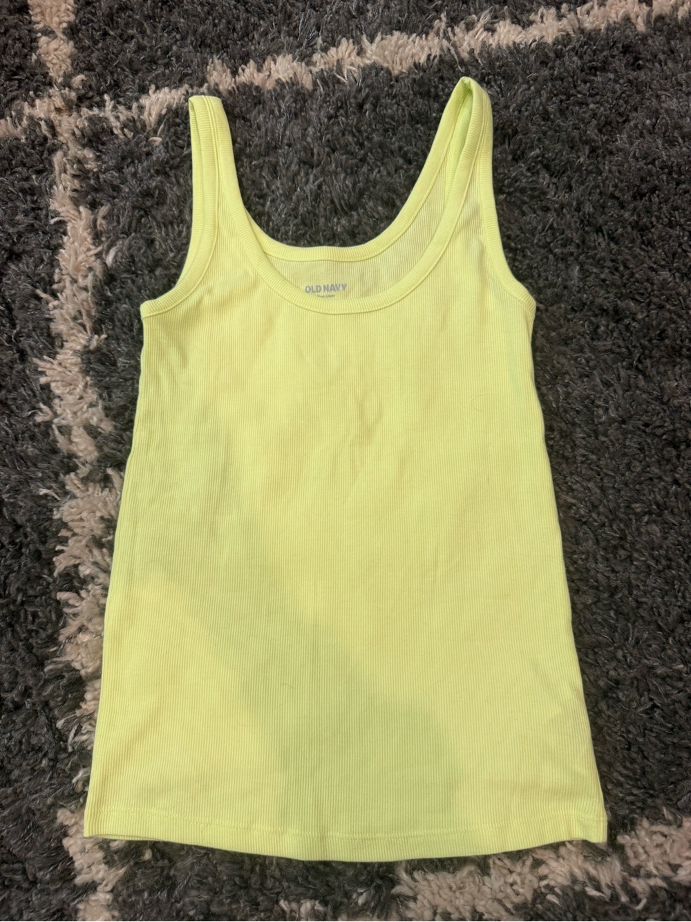 Old navy tank top size small EUC